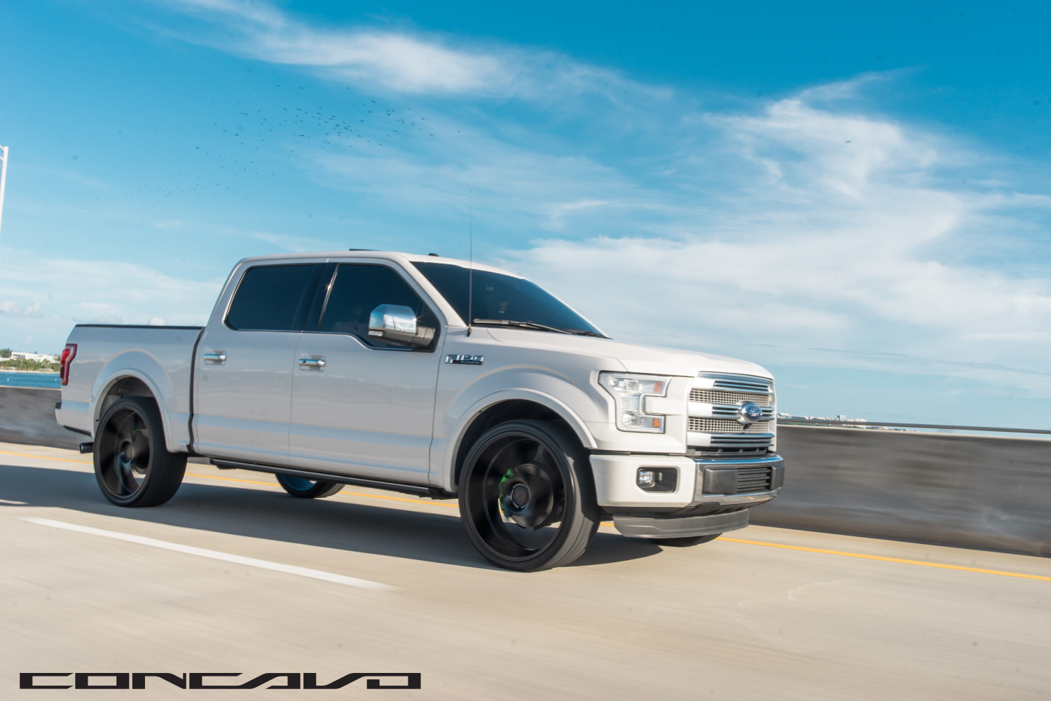 Ford F150 Platinum on 24″ CW-5D – Concavo Wheels